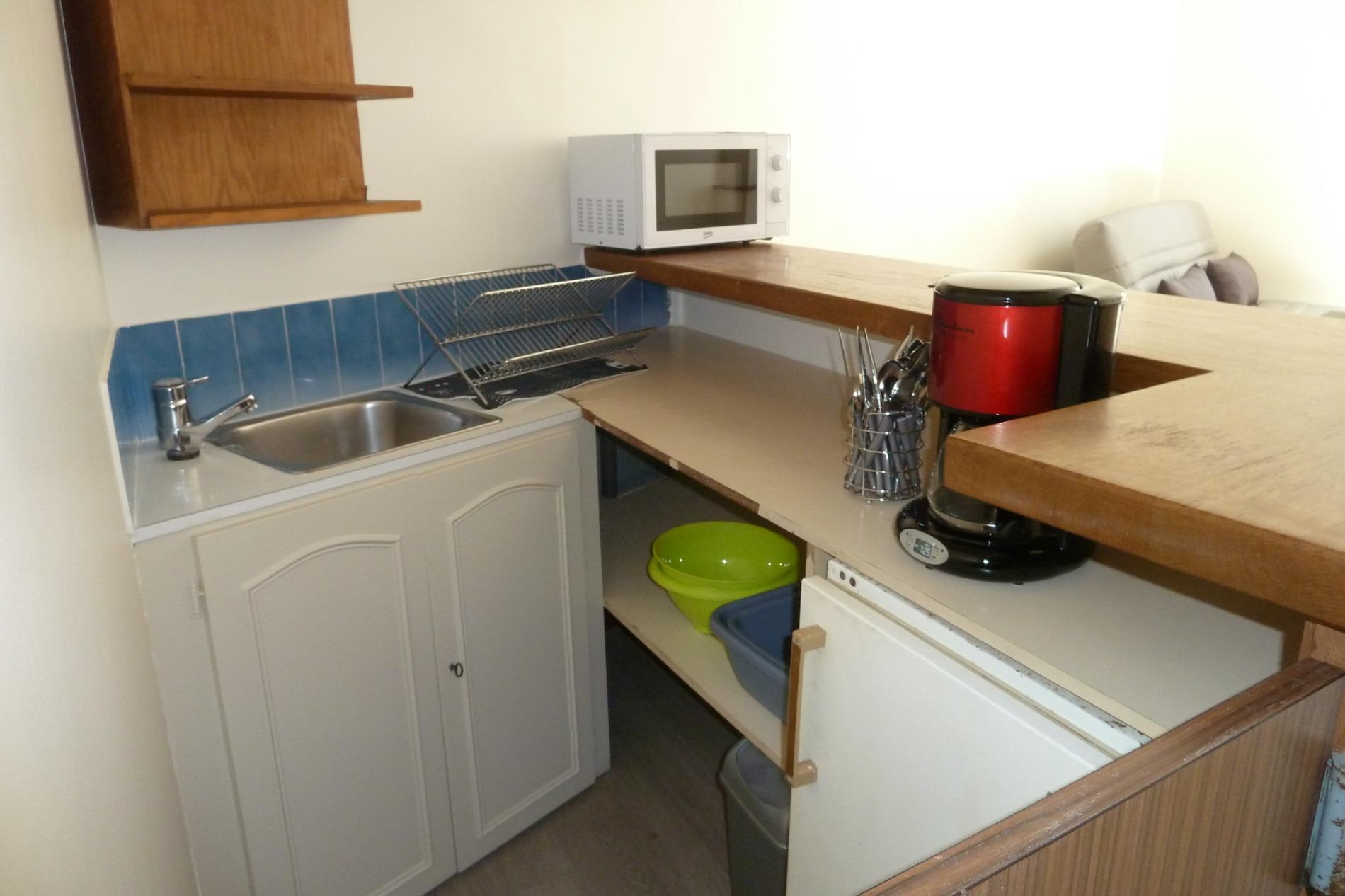 CENTRE SAINT AIGNAN - STUDIO MEUBLÉ