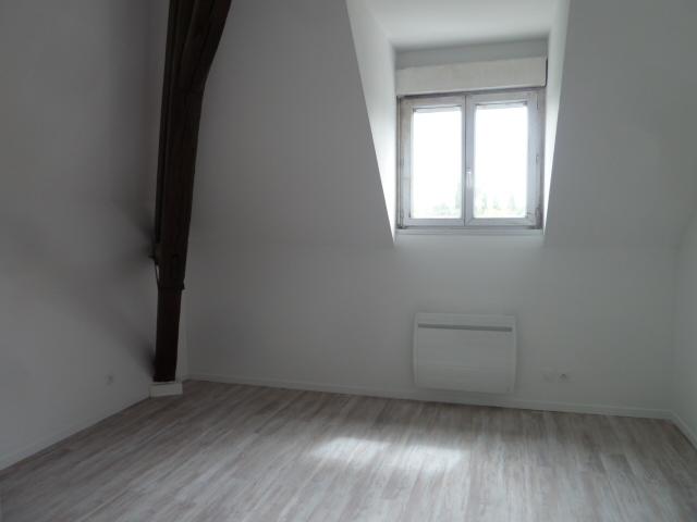 NOYERS SUR CHER - APPARTEMENT T2