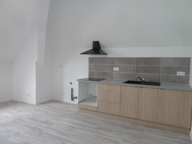 NOYERS SUR CHER - APPARTEMENT T2