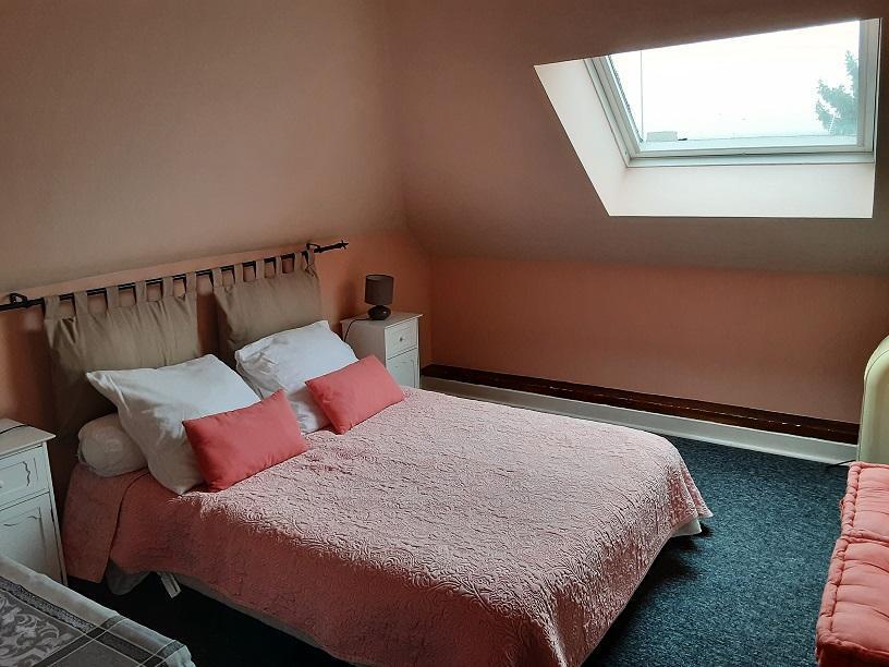 NOYERS SUR CHER - APPARTEMENT T2 MEUBLÉ