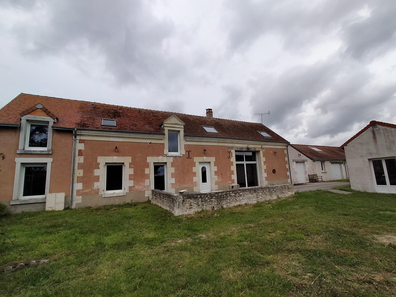 MEHERS - MAISON T5 + terrain de 4000 m² env