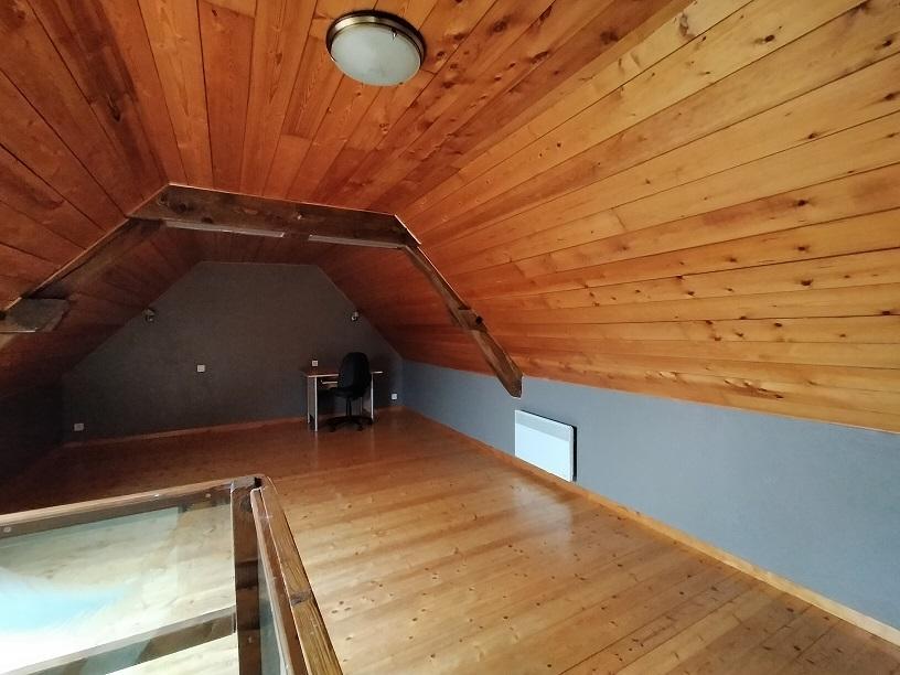 POUILLÉ, MAISON T3 de 94m² en CAMPAGNE