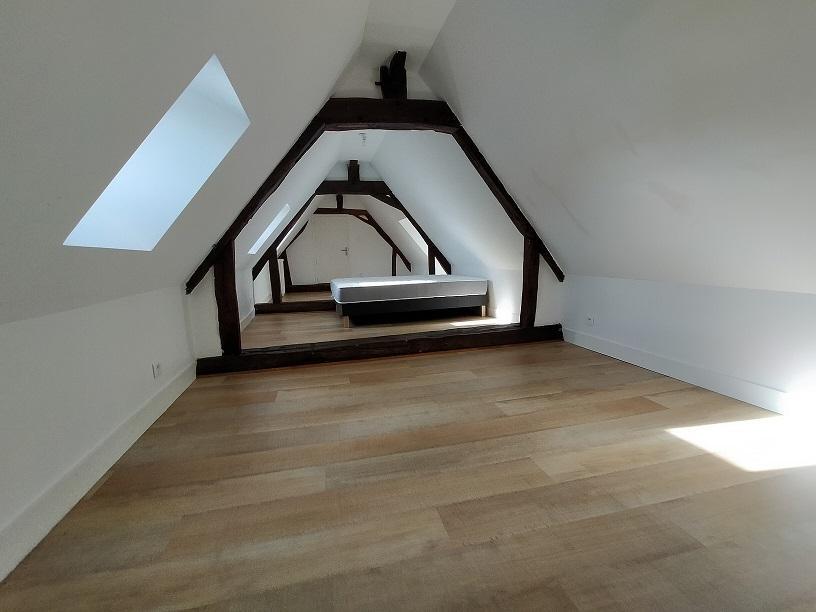 SAINT AIGNAN - MAISON DE PAYS de 110 m² - T5 - JARDIN CLOS