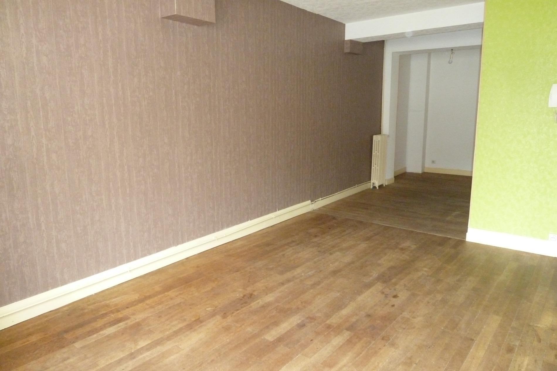 CENTRE SAINT AIGNAN, APPARTEMENT T4 de 86 m² + GARAGE